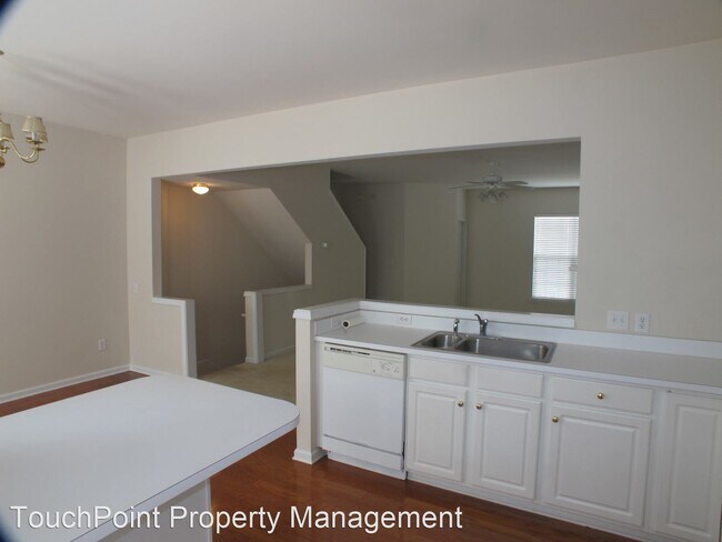 Building Photo - 2 br, 4 bath House - 5431 Dockery Drive