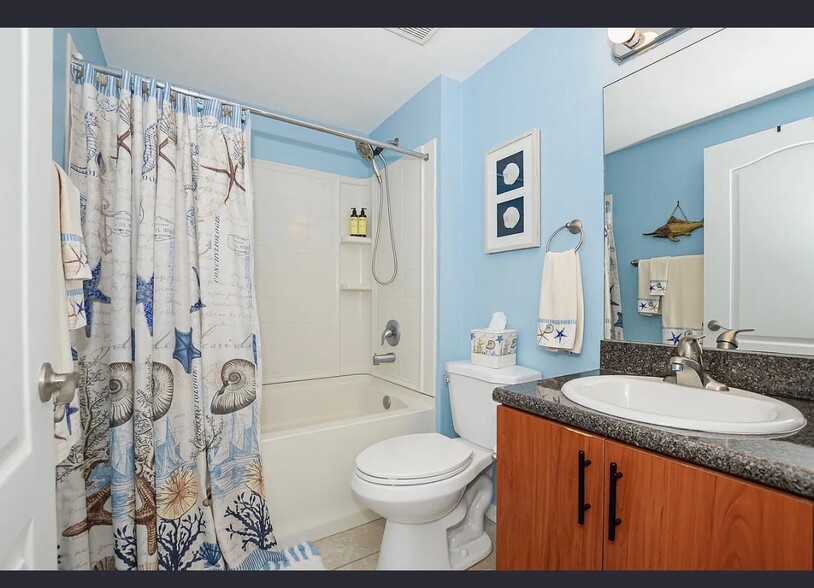 Building Photo - 4190 Gator Greens Way