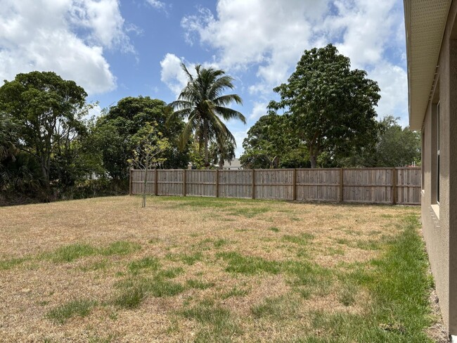 Building Photo - Northwest Tremont Avenue, Port St. Lucie, ...