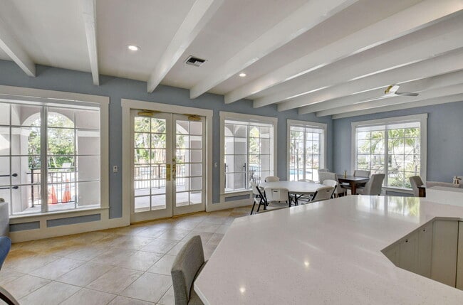 Building Photo - 3606 S Ocean Blvd
