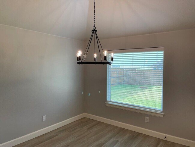 Building Photo - Deer Creek Schools! Storm Shelter, great colors, lots of light, swim, workout and play right in t...