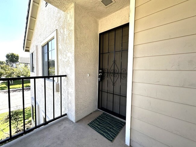 Building Photo - Mira Mesa Gem! Spacious 2BR Condo w/A/C, I...