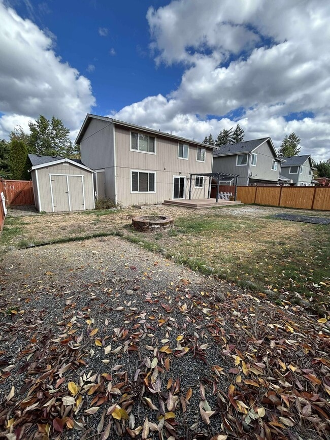 Building Photo - 15839 Yelm Terra Way SE