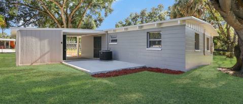 Building Photo - 1325 Windsor Way