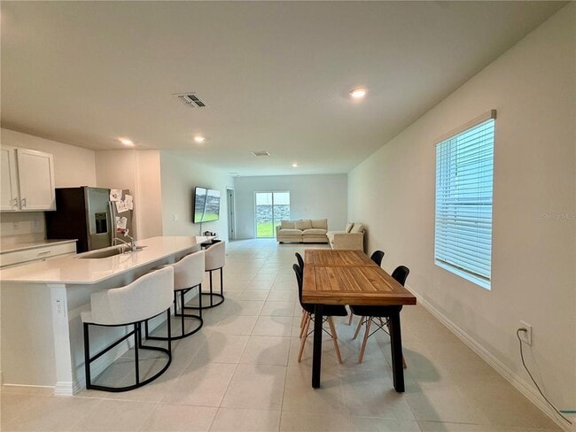 Building Photo - 7727 ABAGAIL Dr