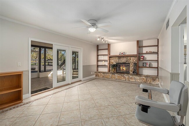 Building Photo - 4611 Landscape Dr