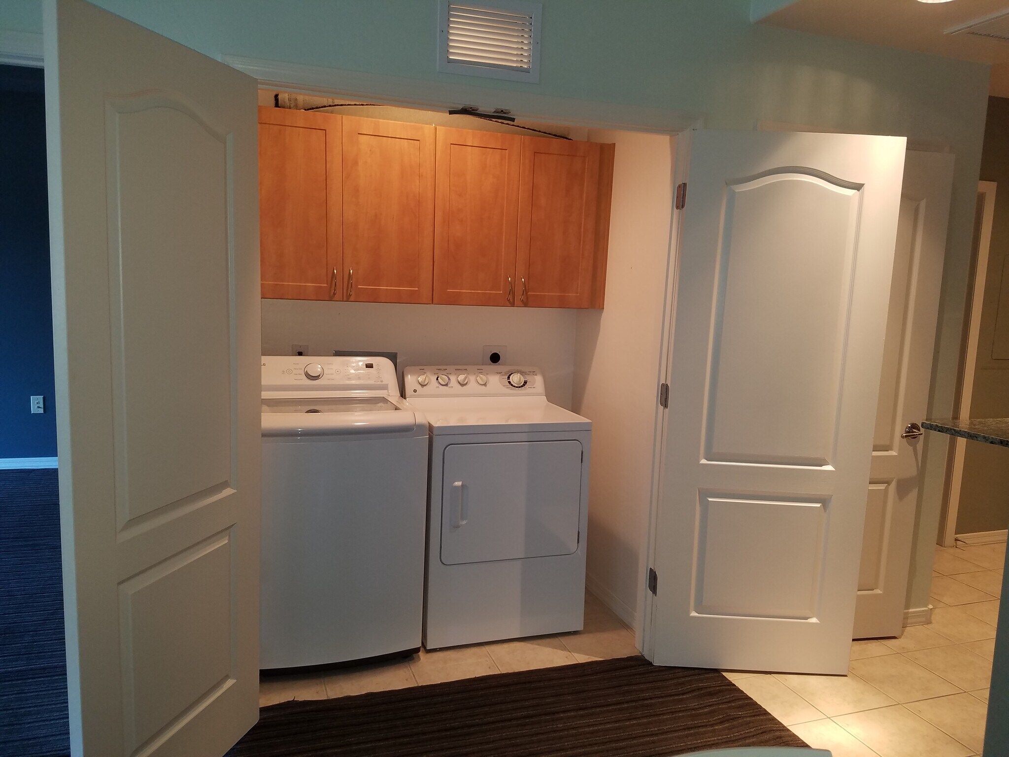 Large laundry room closet - 16 W Encanto Blvd