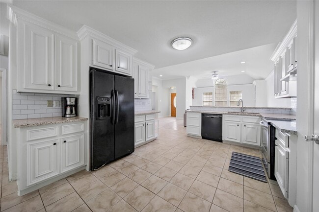 Building Photo - 4943 Gammage St