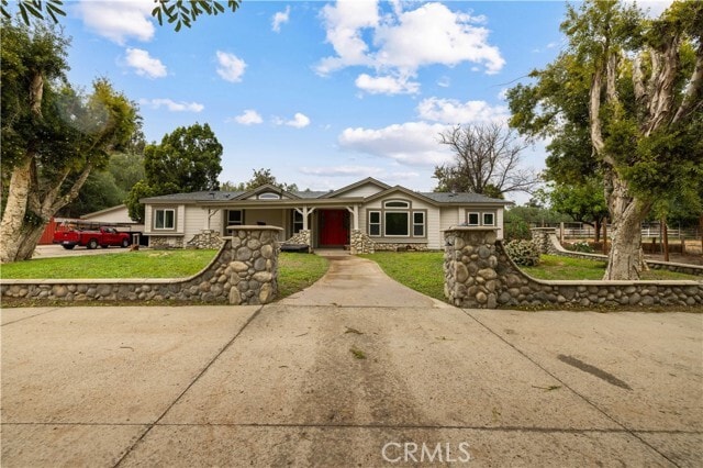 Building Photo - 15608 Tierra Rejada Rd