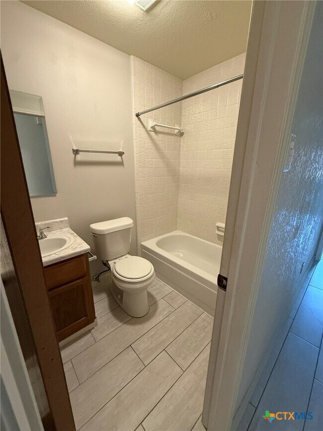 Building Photo - 1133 Ashby St