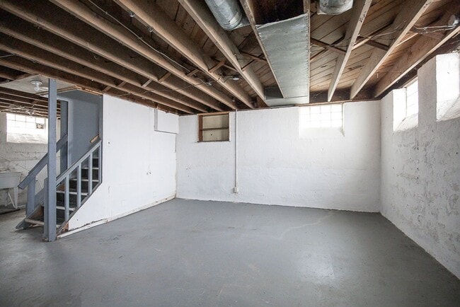 Building Photo - Convenient Showings — No Appointment Needed!