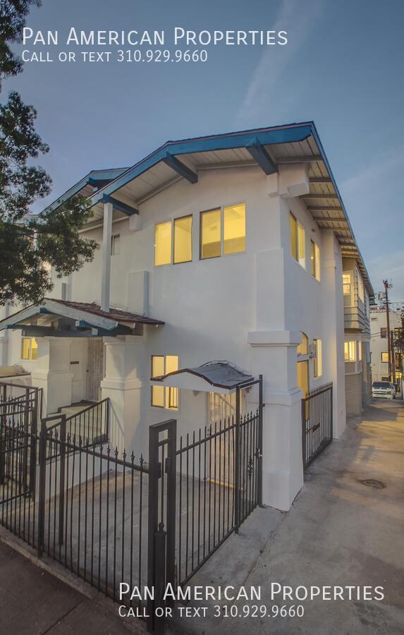 Building Photo - 2767 W 8th St