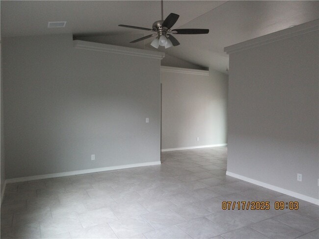 Building Photo - 3555 N Kenneth Rd