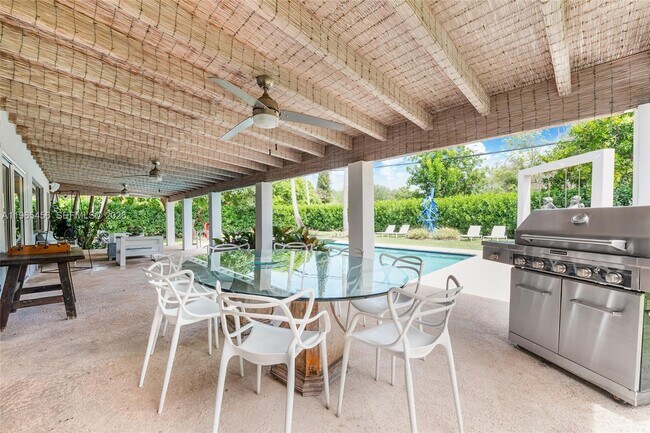 Building Photo - 7401 SW 117th St