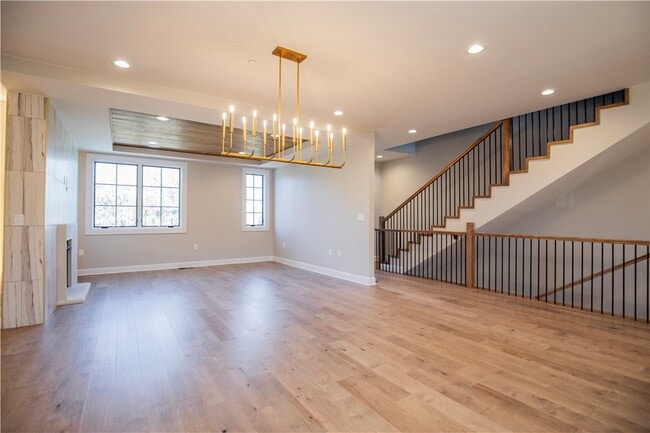 Building Photo - 4111 S Champions Dr