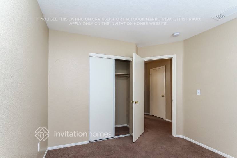 Building Photo - 115 Quailbush Dr