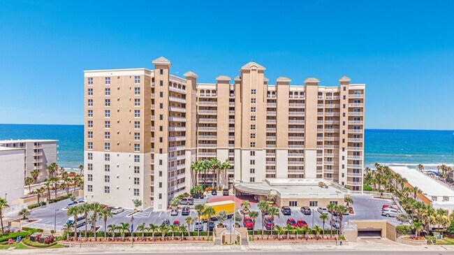Building Photo - Furnished Condo in Daytona Beach Shores