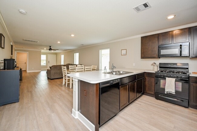 Building Photo - 4235 Palmetto Grv Ln