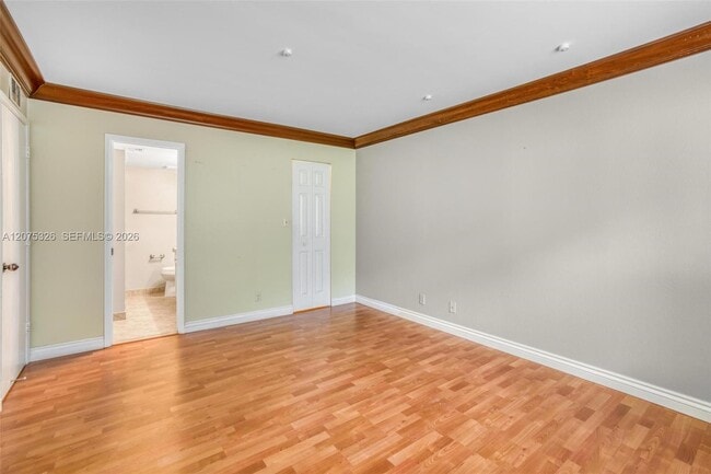 Building Photo - 709 Gardens Dr