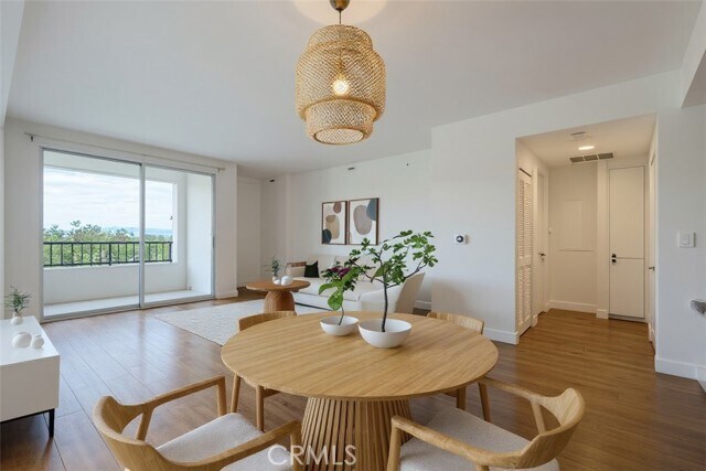 Building Photo - 850 E Ocean Blvd