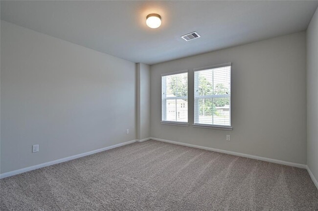 Building Photo - Spacious 3 Bed, 2.5 Bath Home with 2,135 Sq Ft in Prime Spring Location