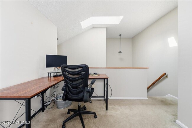 Building Photo - 26 Dover Ct