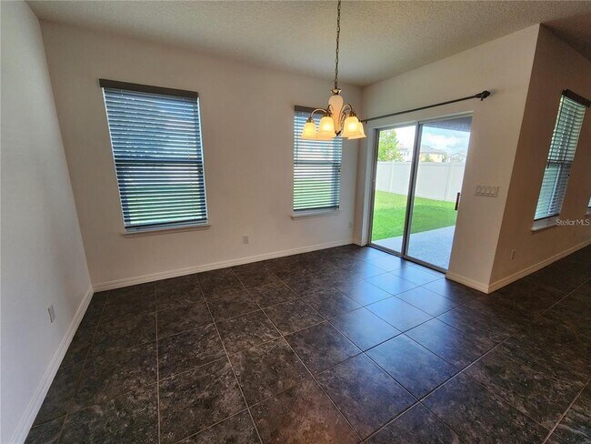 Building Photo - 3320 Mount Vernon Way