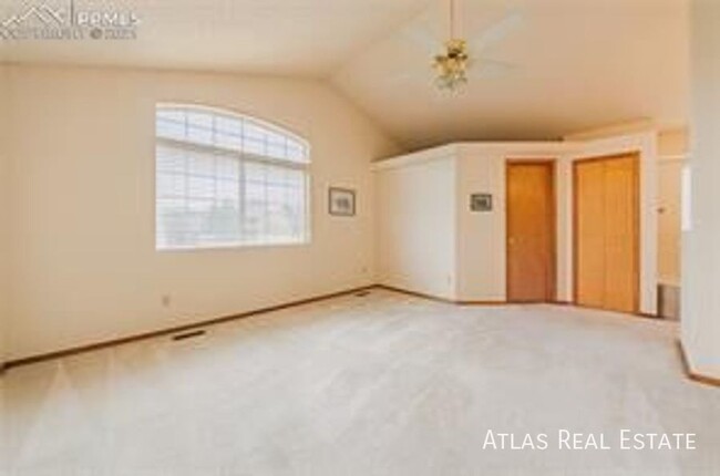 Building Photo - 8407 Wilmington Dr