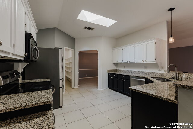 Building Photo - 11855 Knobsby Way