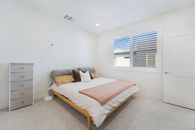Building Photo - 3640 S Allston Paseo-#3