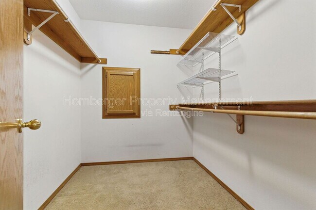 Building Photo - 3431 W 21st Ave