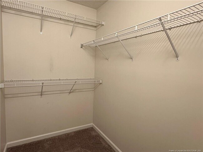 Building Photo - 2564 Lull Water Dr