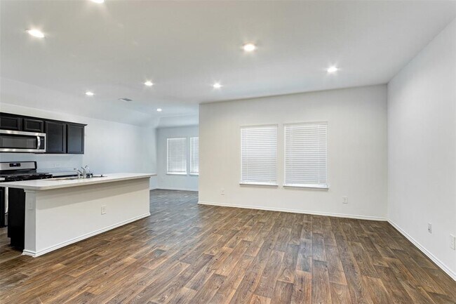 Building Photo - 21311 Violet Dusk Dr