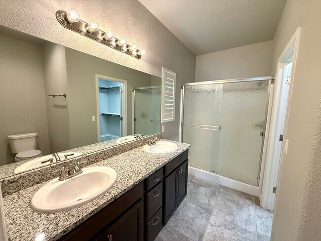 Building Photo - Beautiful 2023 Build | 3 Bed, 2 Bath | Solar + Premium Upgrades | Landscaping Included