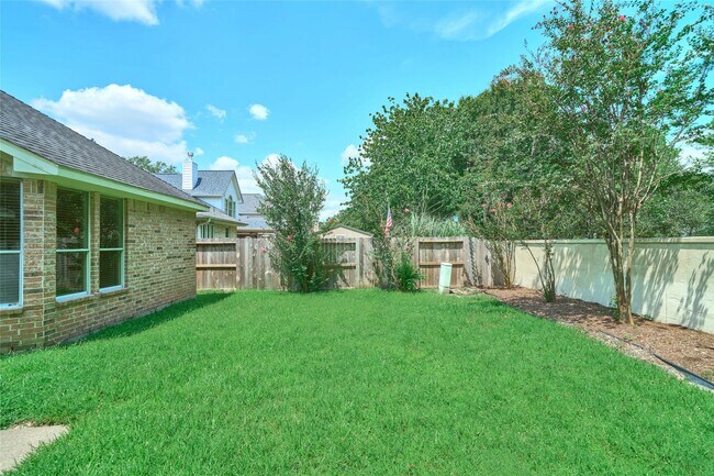 Building Photo - 15810 Ashton Hills Dr