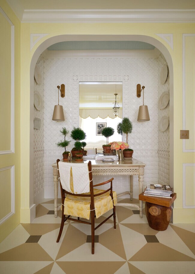 Building Photo - 3410 N Flagler Dr