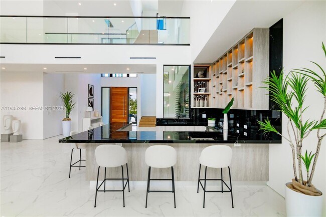 Building Photo - 1248 NE 89th St