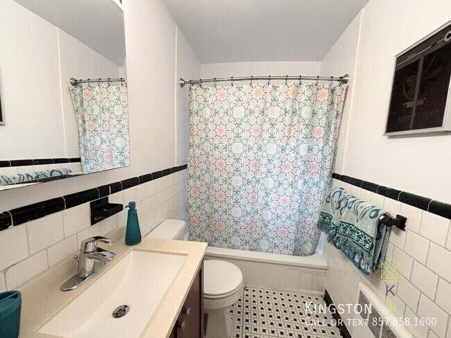 Building Photo - 9 Reservoir Rd