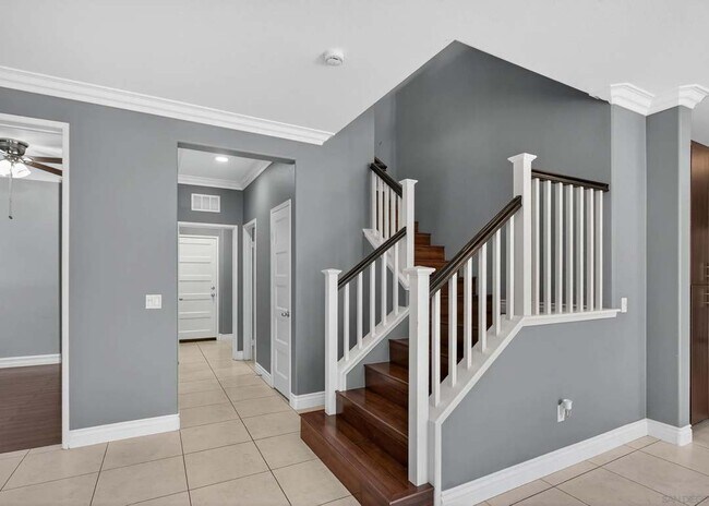 Building Photo - 42921 Avenida Amistad