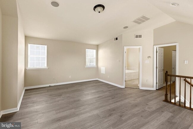Building Photo - 4704 Denview Way