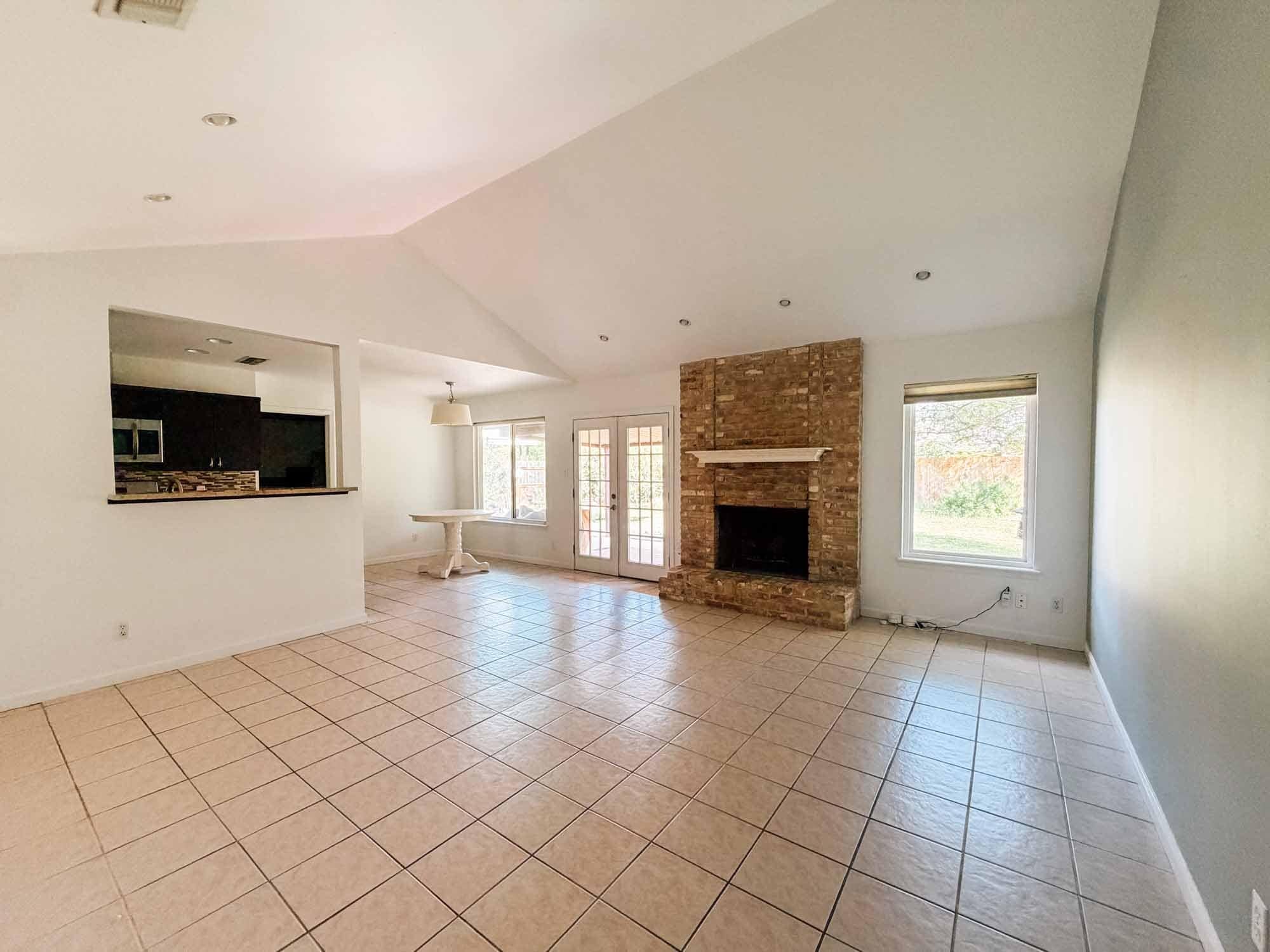 Building Photo - 5807 Burnhill Dr