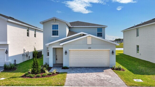 Building Photo - Luxurious Living: Spacious 5-Bedroom Home with Scenic Views in Port Saint Lucie!