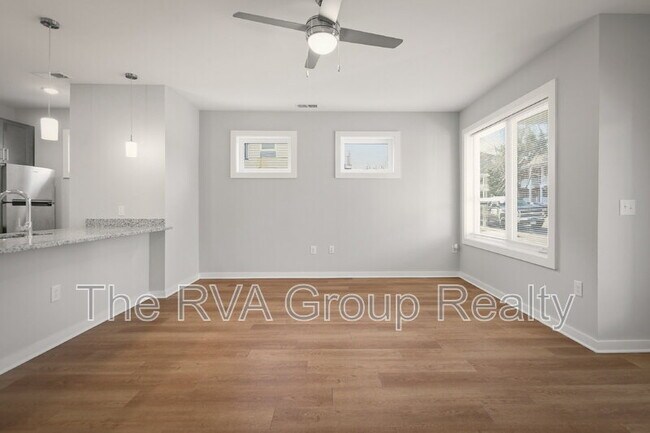 Building Photo - 918 Porter St