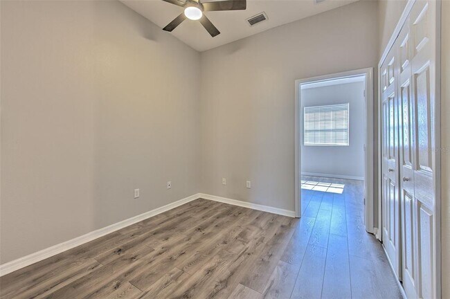 Building Photo - 7570 Tamarind Ave