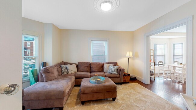 Building Photo - 20 Litchfield St