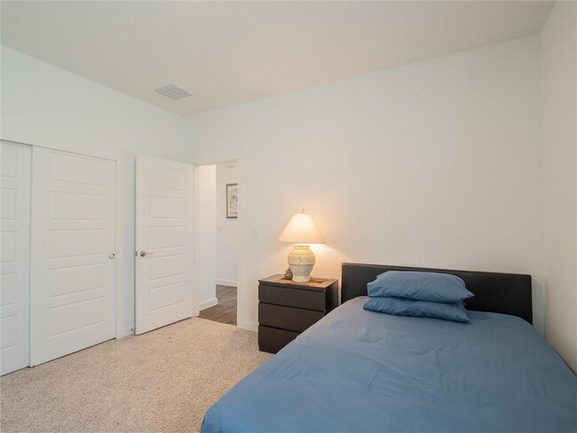 Building Photo - 14020 Neskar Dr