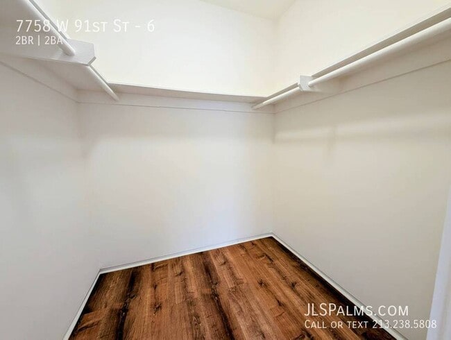 Building Photo - 7758 W 91st St