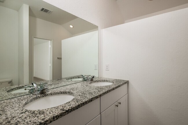 Building Photo - 4434 Revetment Way