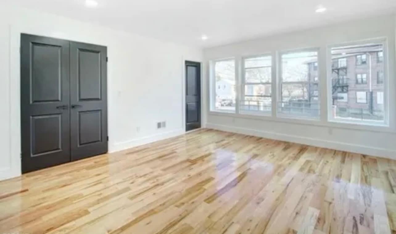 Building Photo - 89 N Munn Ave