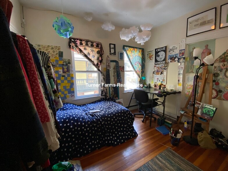 Building Photo - 34 Darling St